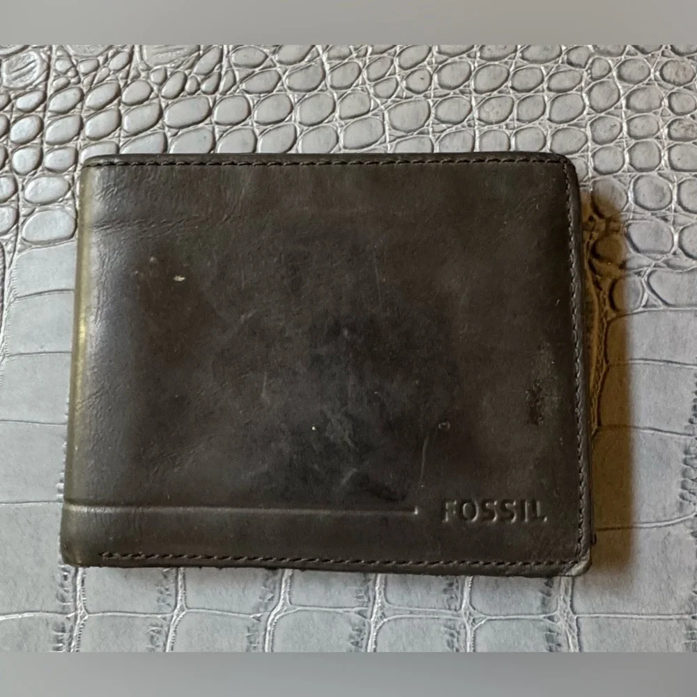 Fossil Black Leather Card Holder